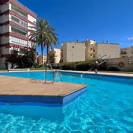 Acogedor Moderno Con Piscina En Nerja, Perfecto Escapada 公寓