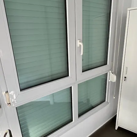 公寓 Acogedor Moderno Con Piscina En Nerja, Perfecto Escapada