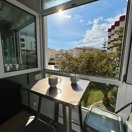 Acogedor Moderno Con Piscina En Nerja, Perfecto Escapada 公寓
